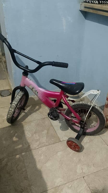 Cycle for sale Bahar ki Cycle hy 1