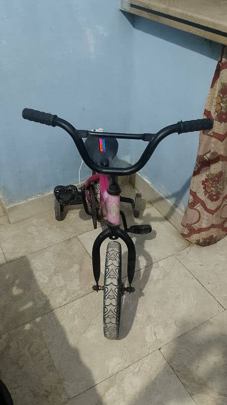 Cycle for sale Bahar ki Cycle hy 2