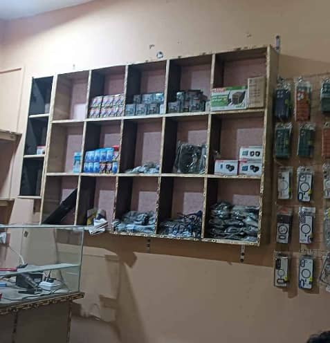 Mobile accessories shop for sale 4