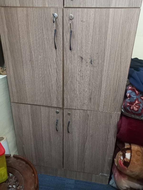 Wooden Almari Good Condition 1