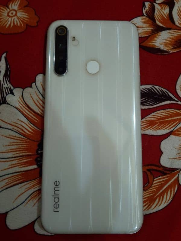 Realme 6i 4/128 0