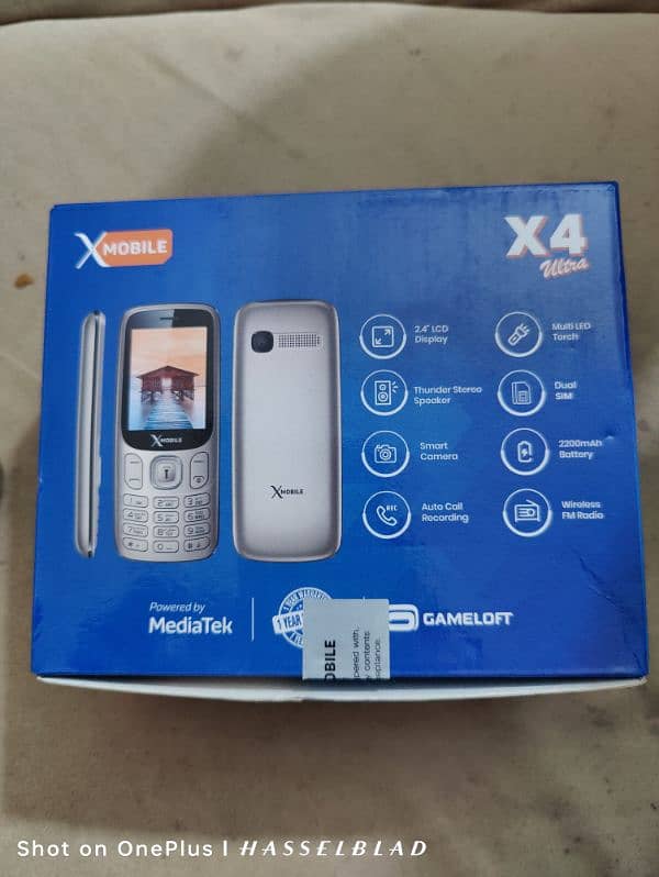 Xmobile X4 ultra 3000mah box accesry 4