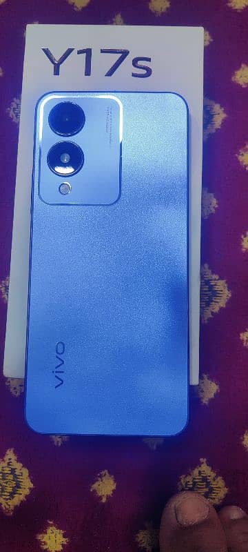 vivo y17 s  6 ram 128 Gb 1