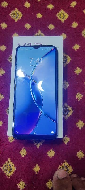 vivo y17 s  6 ram 128 Gb 3