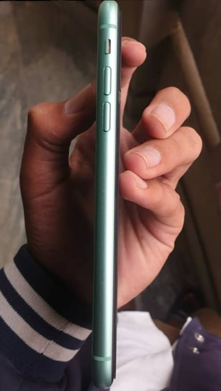 Iphone 11 non pta 4