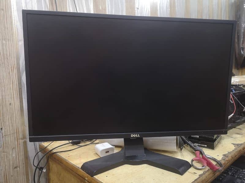 27 Inch IPS LED MONITOR P27 17H 1080p Dell 0