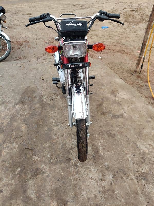 Honda 125  16bata17 6