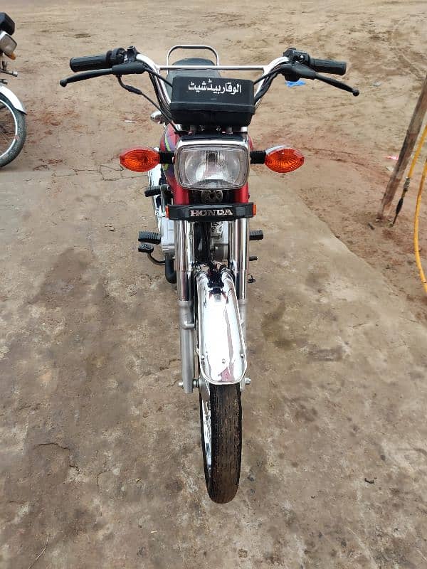 Honda 125  16bata17 9