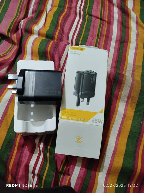 Essager 65w Charger 2