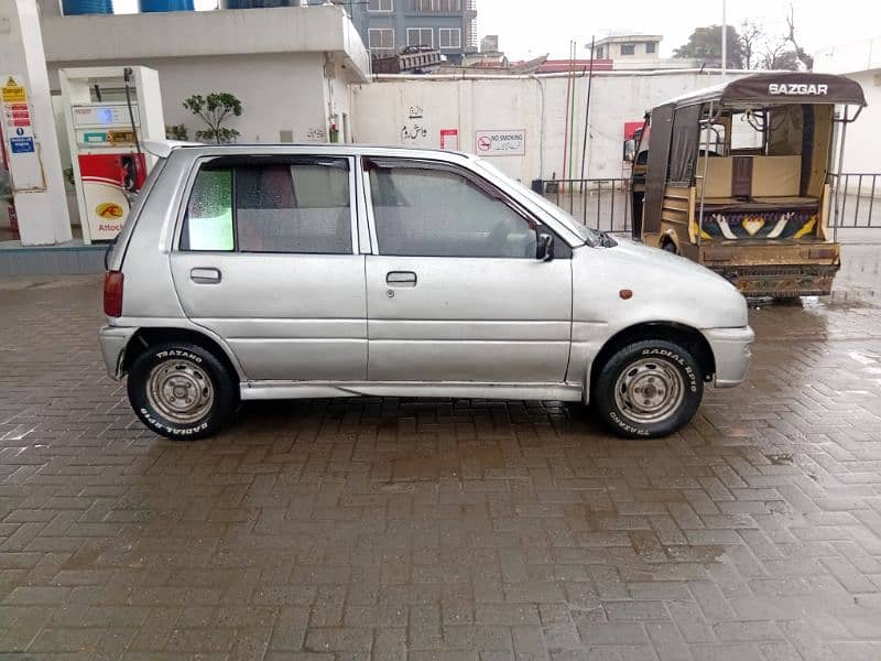 Daihatsu Cuore 1993 3