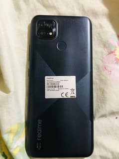 realme C21