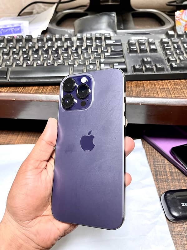 I phone 14 pro max for sale factory unlock box cal 256 gb hai 1