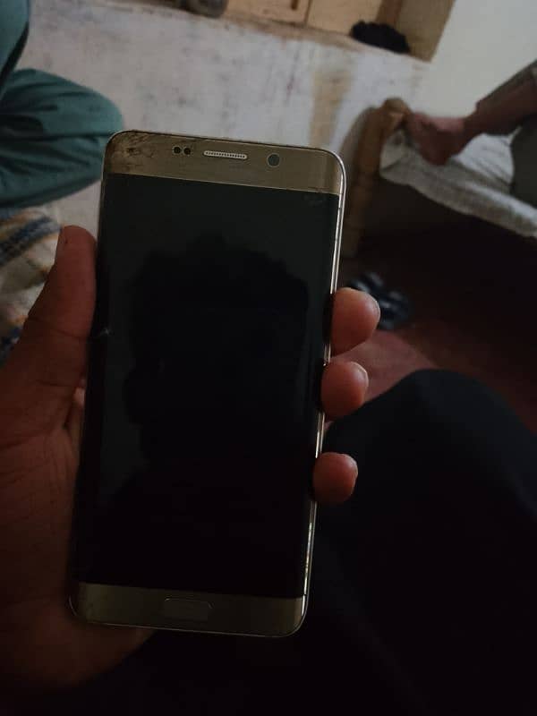 Samsung Galaxy s6 edge+ 1