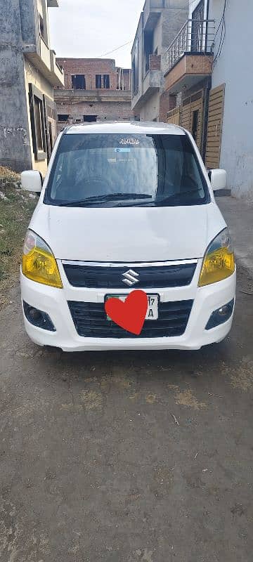 Suzuki Wagon R 2017 model good condition family use car 0