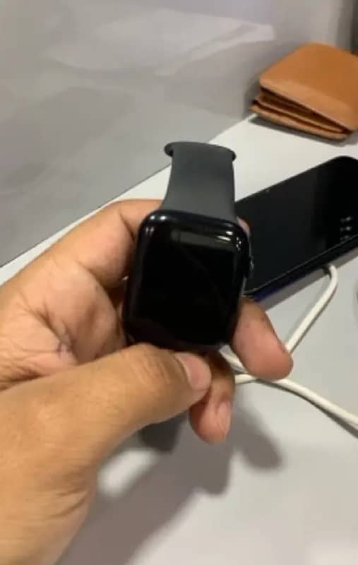 Apple Watch Series 8 1