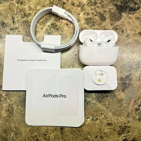 Apple Airpods Pro 2nd Generation MagSafe Wireless Charging Case 2