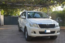 Toyota Hilux 2013