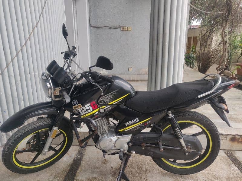 Yamaha YBR G 2020 no work needed - clean bike 0