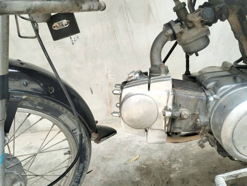 Honda CD70 2015 urgent sell 3