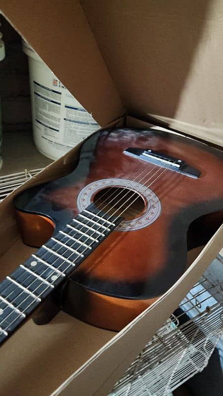 Guitar in new condition 0