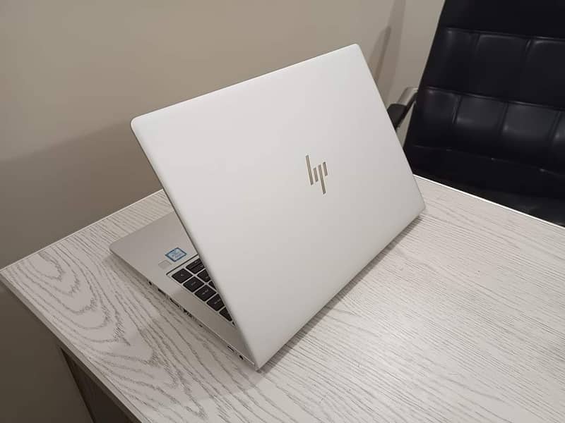 Hp Elitebook 840 G5 Core i5 ( 8 generation ) 5