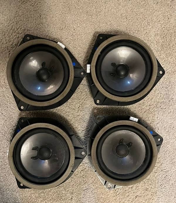 Land Cruiser door speakers original 0