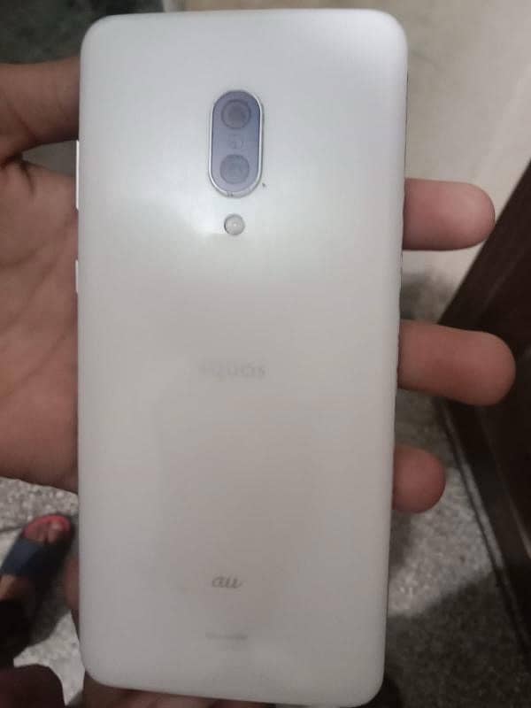 Sharp aquos zero 2 1