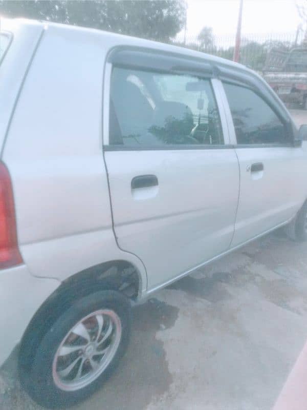 Suzuki Alto 2001 2