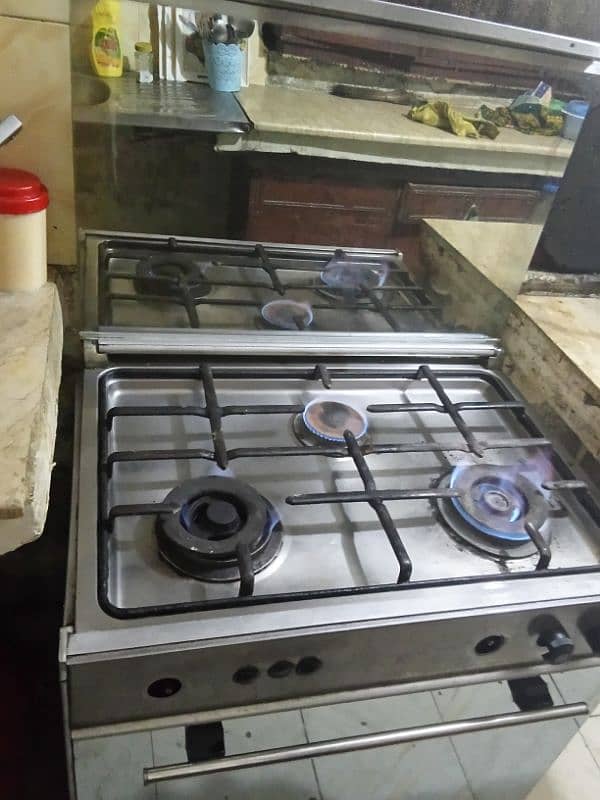 urgent sale stove 5