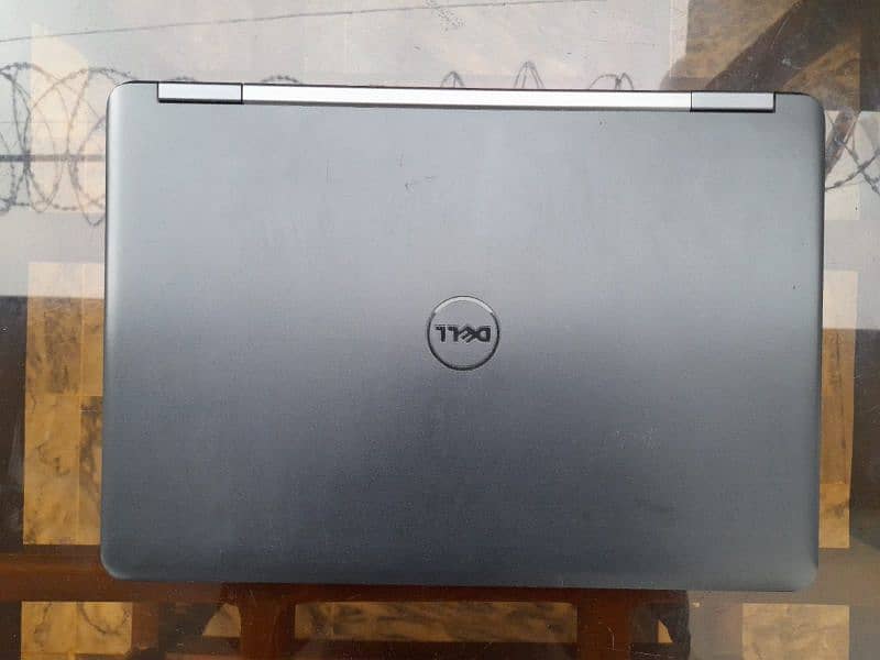 Dell Latitude E5440 0