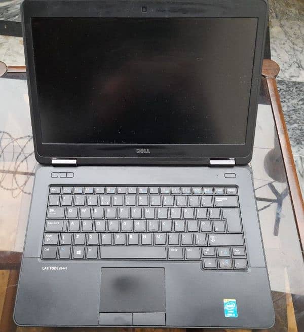 Dell Latitude E5440 1