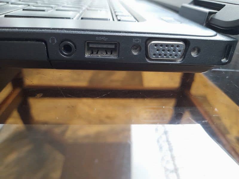 Dell Latitude E5440 3