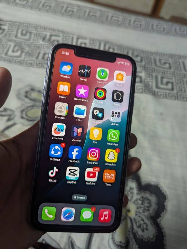 iphone 11 64gb 10/9 pta approved 0