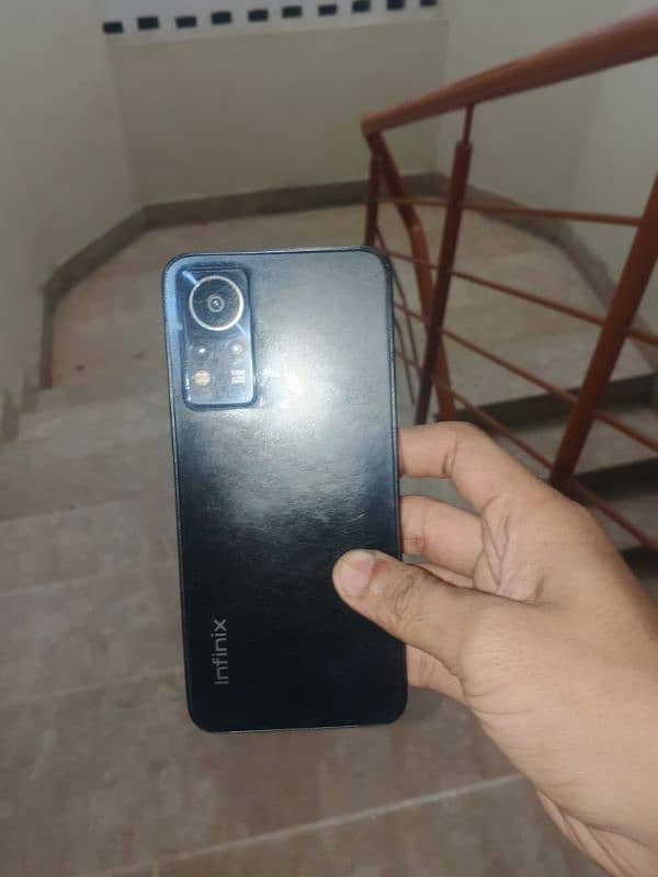 note 12 Infinix box with charger 3