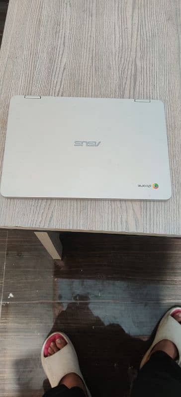 Asus Touch chromebook c302c 2