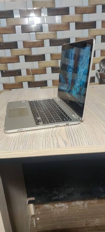 Asus Touch chromebook c302c 3