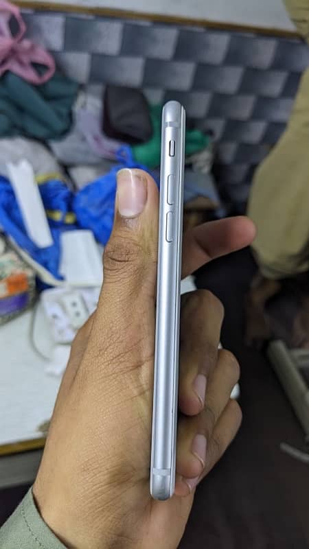 iphone 8 pta urgent sale 1