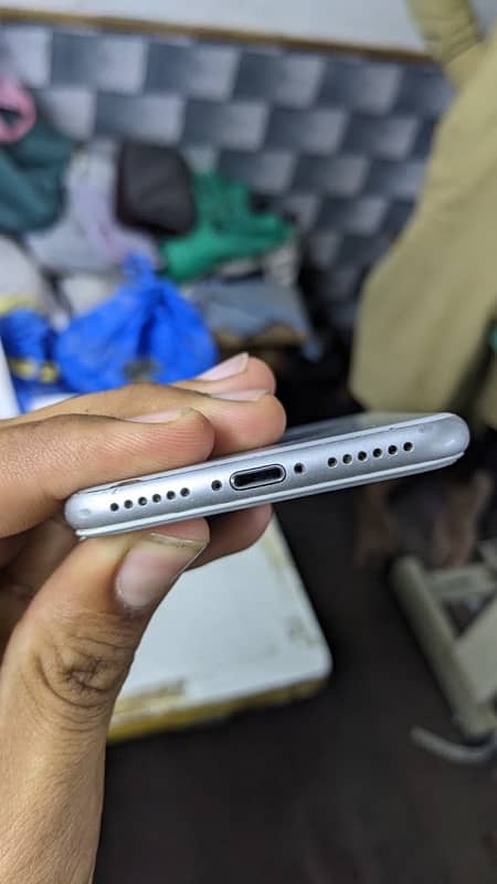 iphone 8 pta urgent sale 7