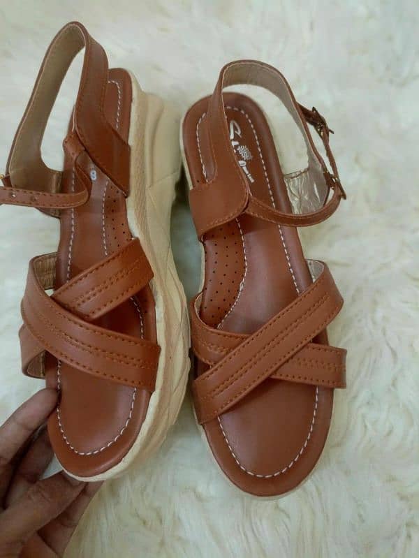 woman casual leather sandals 0