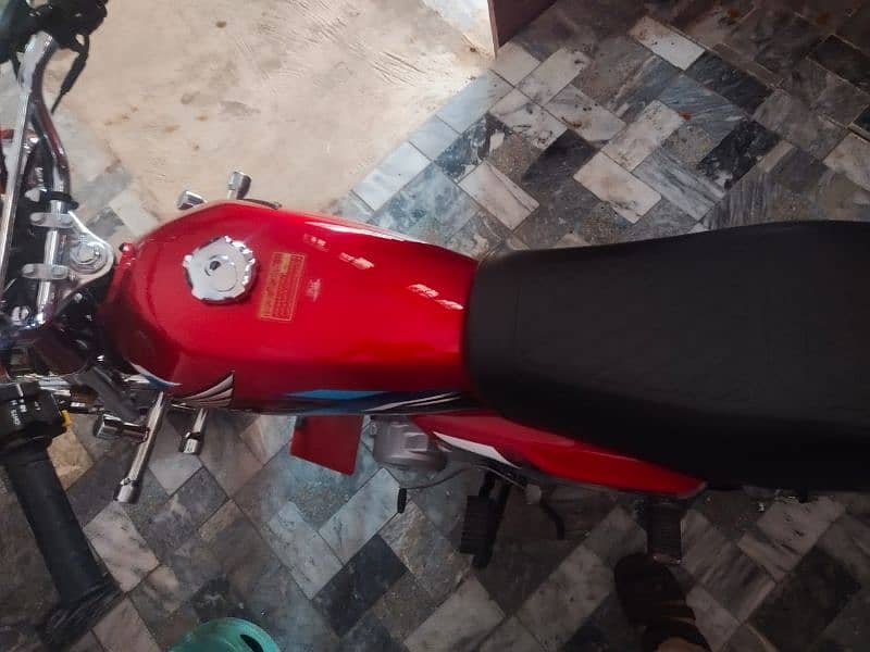 Honda 125 2024 model registration complete or dacument clear 1