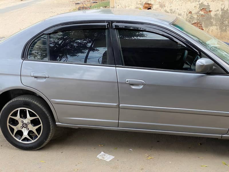 Honda Civic Exi 2005 3