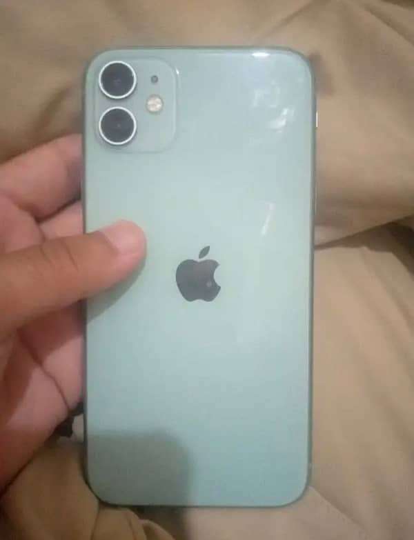 iPhone 11 non pta 64 gb 74  health waterpack 0