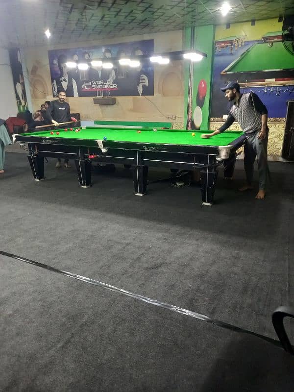 snooker table 0