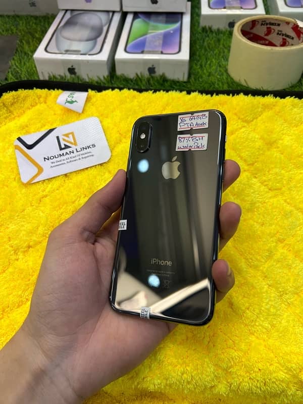 iphone Xs 64GB PTA APPROVED 87%B. H 10/10 lush conditon Waterpack 2