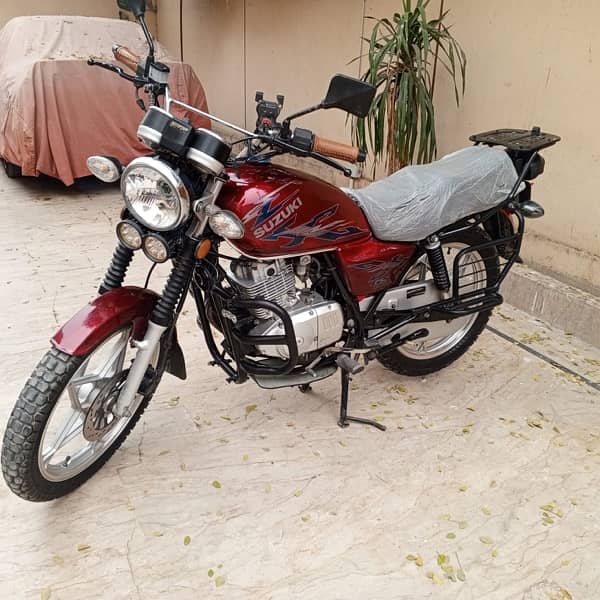 Suzuki GS 150 SE 0