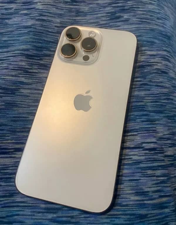 Iphone 16 pro max 256 gb jv only mob 4