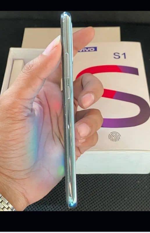 Vivo S1 New condition 3