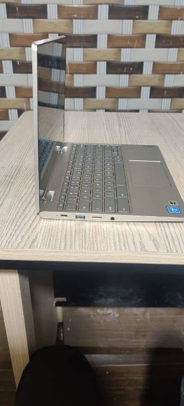 Lenovo Touch chromebook c340 2