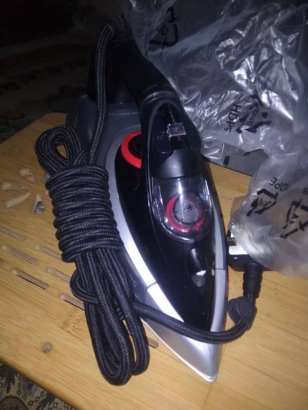 Phillips steam iron 0