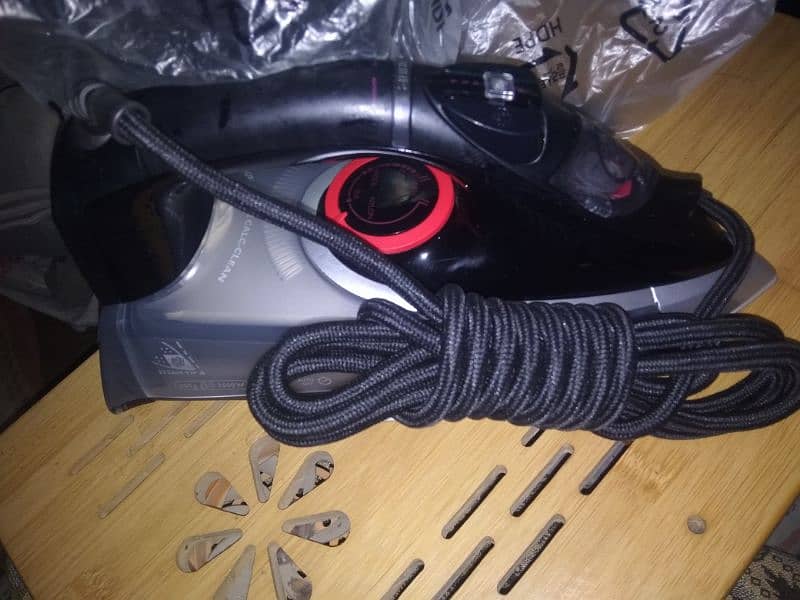 Phillips steam iron 1